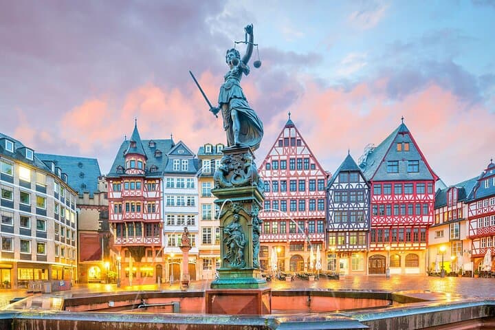 Six-Hour Private Frankfurt Tour — Römerberg, Main River & Skyline Views