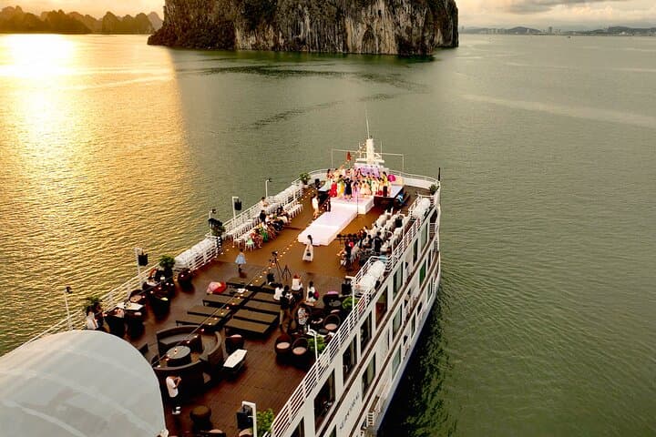Sea Coral Cruise: 2D1N Halong & Lan Ha Bay Overnight from Tuan Chau photo 3