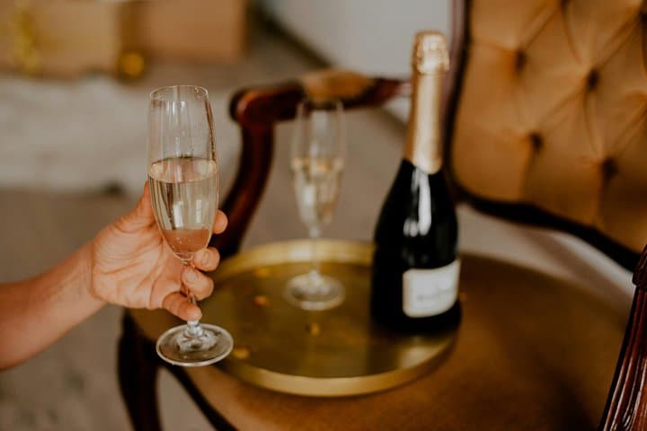 Champagne Discovery: Épernay & Reims Day Tour — Avenue de Champagne and Reims Cathedral photo 4