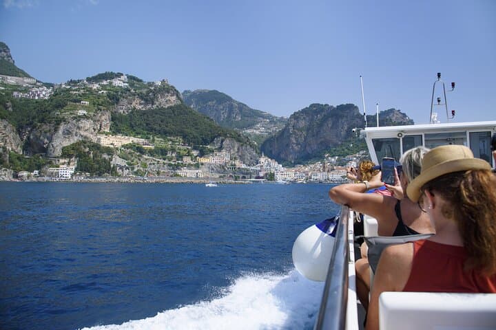 Naples to Amalfi Coast: Positano, Amalfi & Ravello Boat and Land Day Tour