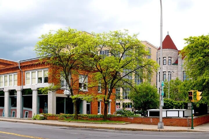One-Day Thousand Islands Cruise & Erie Canal Museum Tour from New York City photo 2
