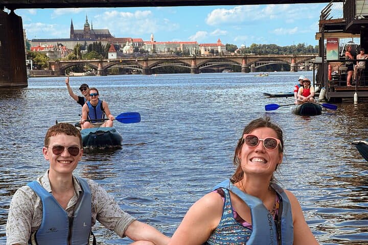 Canoe Prague Vltava Tour: Castle & Charles Bridge with Beer Tasting photo 3