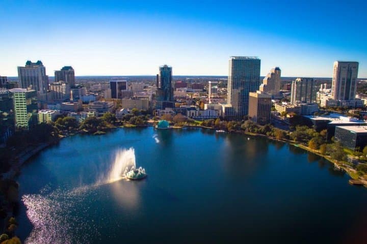 Lake Eola Swan-tastic Scavenger Hunt — Self-Guided App Adventure in Downtown Orlando photo 3