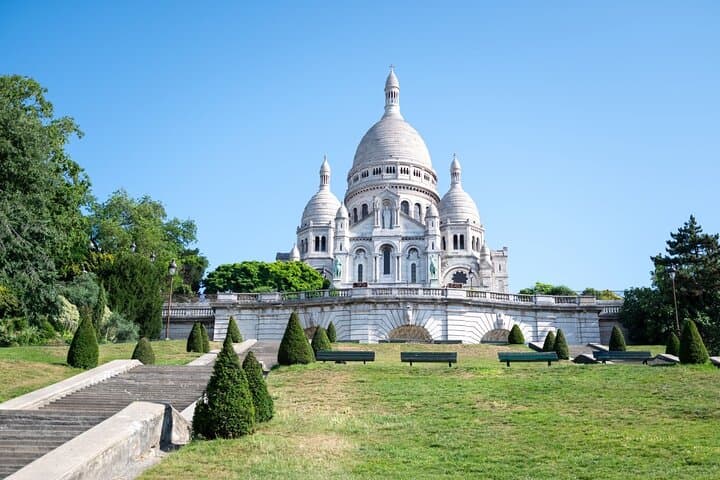 Paris in a Day — Montmartre, Louvre, Notre-Dame, Eiffel & Seine Cruise photo 2