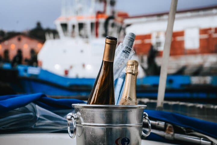 Sail Lisbon's Tagus: 2-Hour Guided Tejo River Tour from Alcântara Marina photo 4