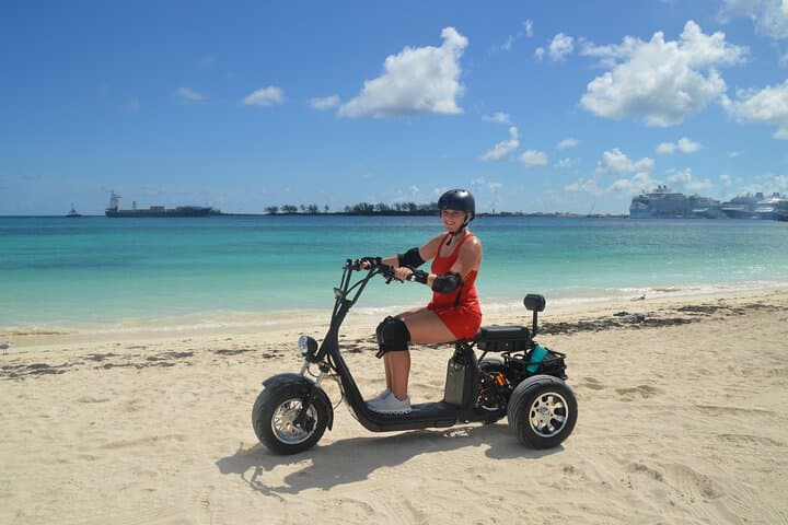 Glide Nassau: Electric Trike Sites and Beach Tour Through Downtown photo 3