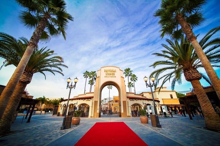 Universal Studios Hollywood General Admission & Studio Tour Guide photo 3