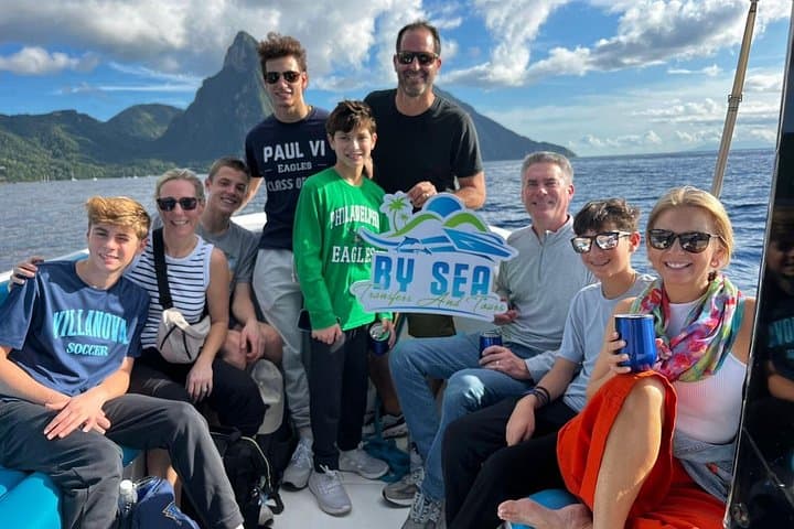 Private Speedboat Airport Transfers to Your Saint Lucia Resort photo 4