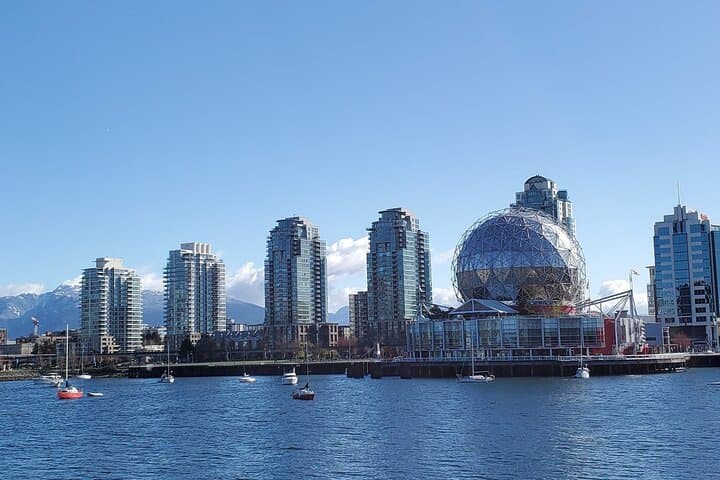 Vancouver Day Tour: Capilano Suspension Bridge and Stanley Park Highlights photo 2