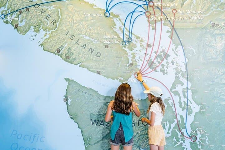 Victoria to Vancouver Scenic Seaplane Transfer: 35-Minute Harbour Flight photo 4