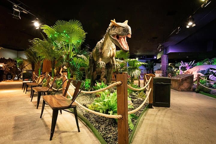 Dinosaur Outpost Las Vegas: Family-Friendly Animatronic Dinosaur Experience at Town Square photo 1