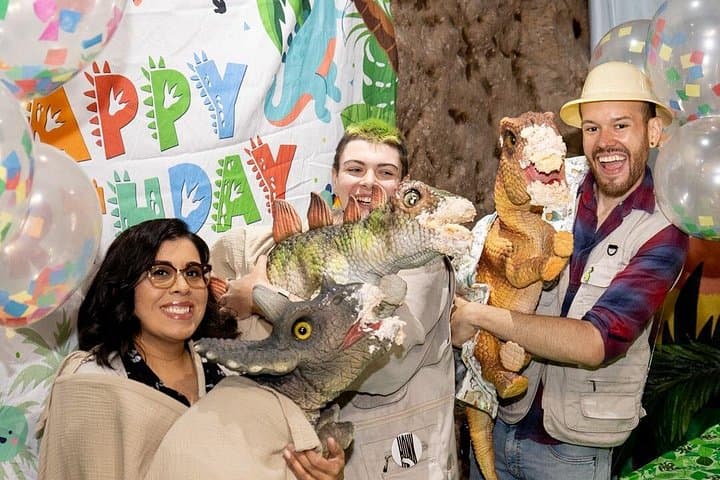 Dinosaur Outpost Las Vegas: Family-Friendly Animatronic Dinosaur Experience at Town Square photo 4