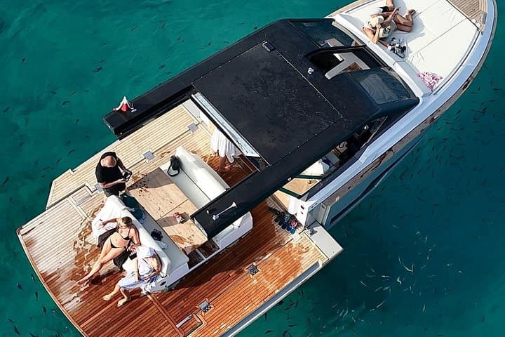 Palma de Mallorca Private Boat Charter: Bays, Snorkel Stops & Sunset Photo Cruises photo 3