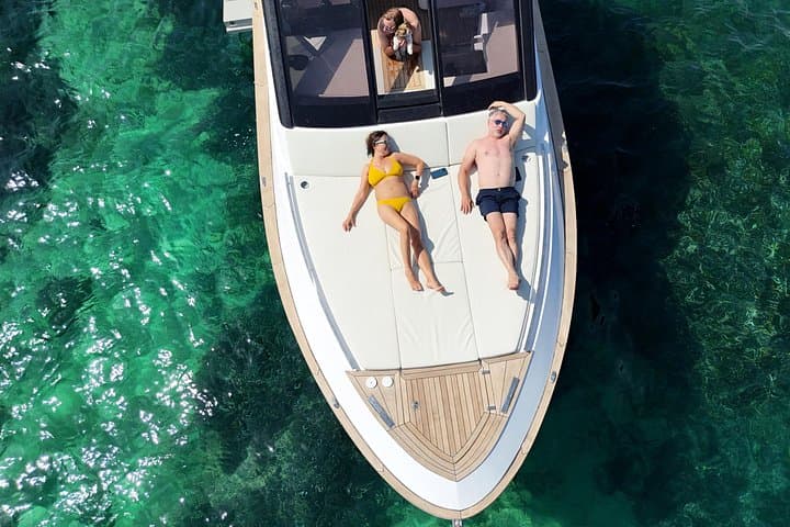 Palma de Mallorca Private Boat Charter: Bays, Snorkel Stops & Sunset Photo Cruises photo 4