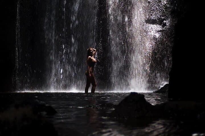 Chasing Bali's Hidden Waterfalls: Full-Day Guided Tour from Ubud