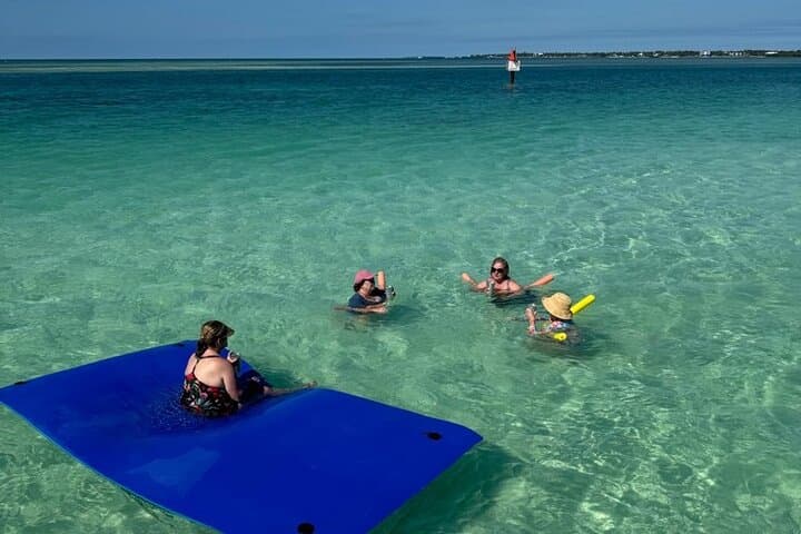 Private 3-Hour Charter to the Islamorada Sandbar: Swim, Float, and Wildlife Watching photo 5