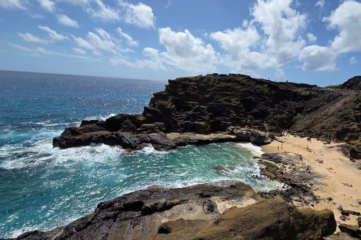 Circle Island 8-Hour Private Oahu Tour: North Shore, Waterfalls & Cultural Stops photo 6