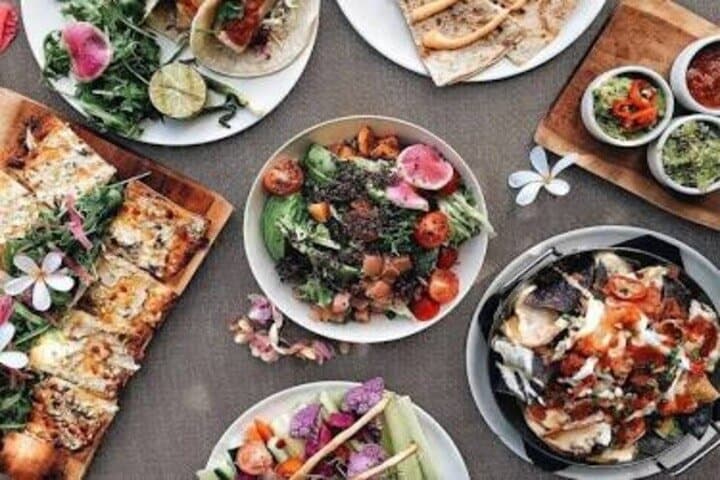 Mulberry Food Tour: Chelsea Market to Hudson Yards — NYC Guided Food & Walking Tasting