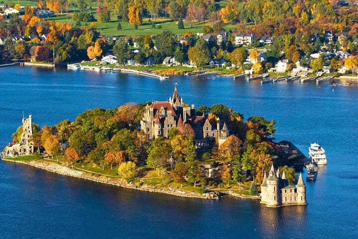 Private 1000 Islands Tour from Toronto with Castle Cruise & Kingston Waterfront photo 6