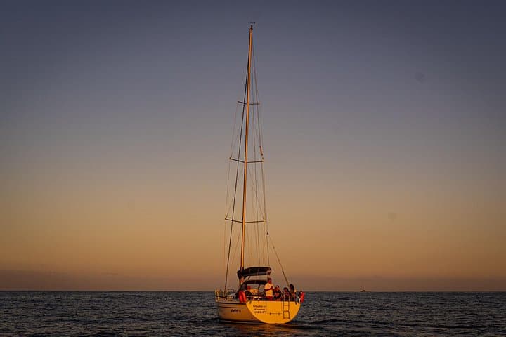 Private Sunset Boat Trip in Funchal — Madeira Coastal Cruise with Snacks & Drinks photo 3