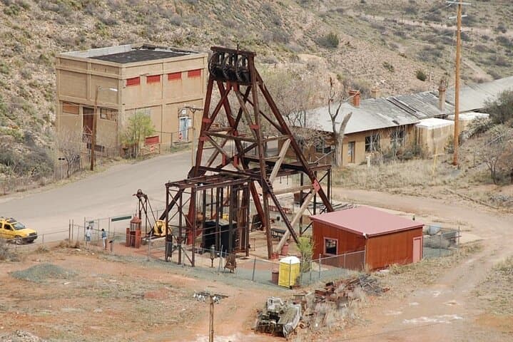 Jerome to Verde Canyon: A Scenic Railroad Day Trip Through Arizona’s Copper Country photo 6