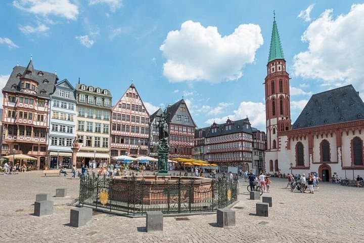 Frankfurt to Heidelberg Private Day Tour: Castle, Old Town & Neckar River photo 3