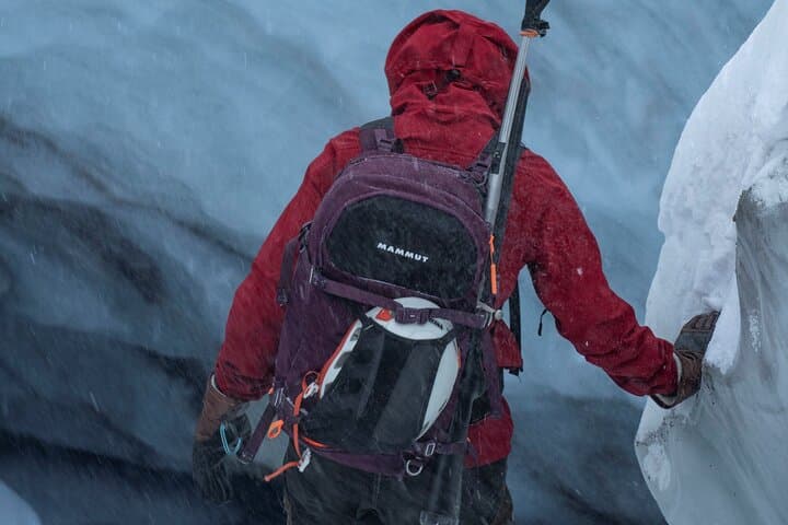 Snowmobile & Ice Cave Tour from Longyearbyen: Svalbard Arctic Adventure photo 6