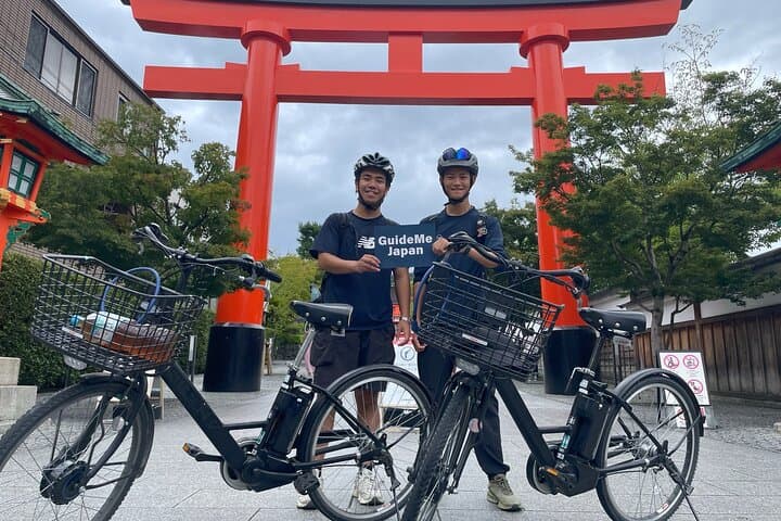 Early Morning E‑Bike Tour in Kyoto: Fushimi Inari to Kiyomizu‑dera