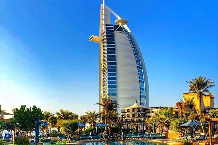 Dubai in Four Hours: City Highlights and Dubai Aquarium Underwater Zoo photo 4