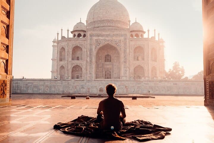 Taj Mahal Sunrise & Sunset: 2-Day Private Tour from Delhi