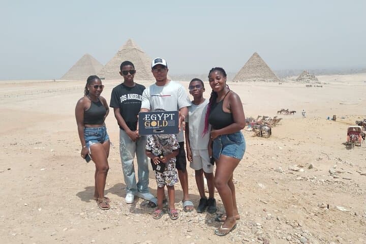 Giza Pyramids & Saqqara Private Day Tour — Khufu, Menkaure, Memphis photo 2