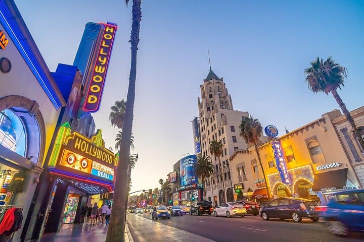 Uncovering Hollywood's Hidden Gems: A Private Los Angeles Tour photo 1
