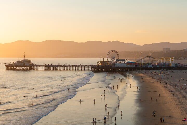 Explore California’s Pacific Coast Highway: Private Day Trip from LA to Santa Monica & Malibu