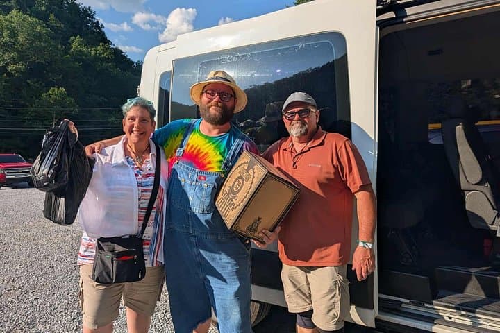 Hillbilly Boooze Cruise: Smoky Mountains Moonshine, Beer & Wine Tasting from Sevierville photo 4