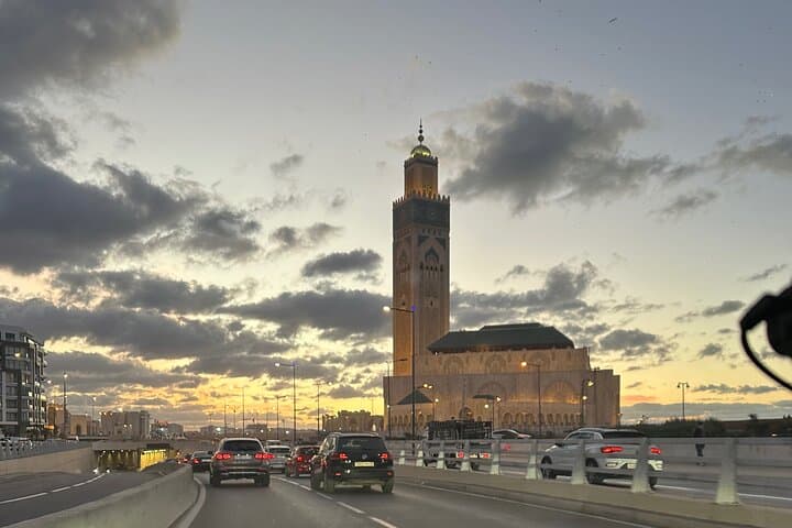 Private Casablanca City Tour: Hassan II Mosque, Corniche & Central Souk photo 4