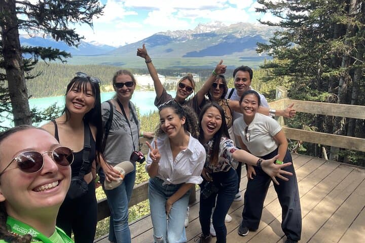 4-Day Canadian Rockies Fall & Spring Tour — Banff, Lake Louise and Revelstoke photo 3