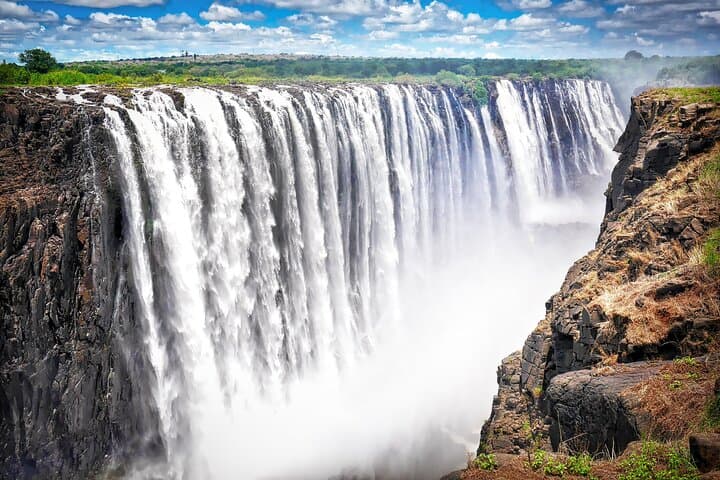 Victoria Falls Zimbabwe Walking Tour: Panoramas & Wildlife at the Main Falls