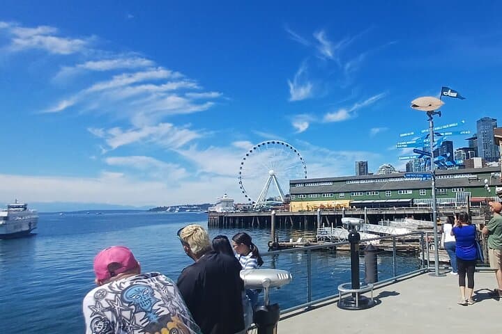 Seattle Waterfront ScooTour: 1-Hour Electric Scooter Ride from the Great Wheel photo 6
