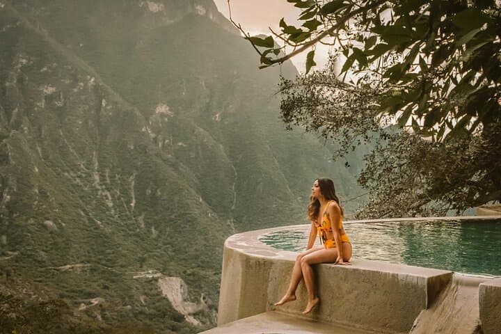 Full-Day Private Tour to Tolantongo Caves from Guanajuato: Hot Springs, Grottoes & Canyons