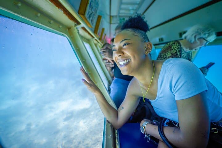 Curaçao SeaWorld Explorer: Semi-Submarine Reef Tour from Willemstad