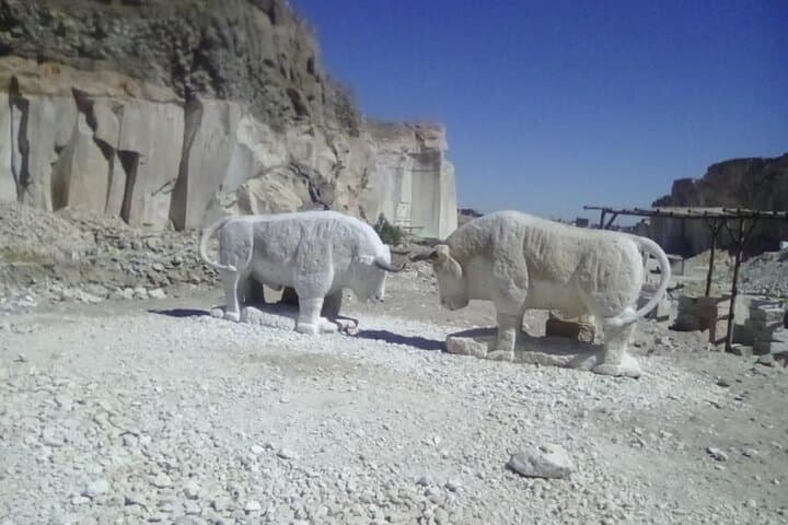 Sillar Stone Quarries & Culebrillas Canyon: Arequipa Day Tour photo 5