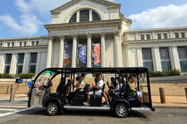 DC Monuments by Electric Cart: Day or Night Guided American History Tour photo 3