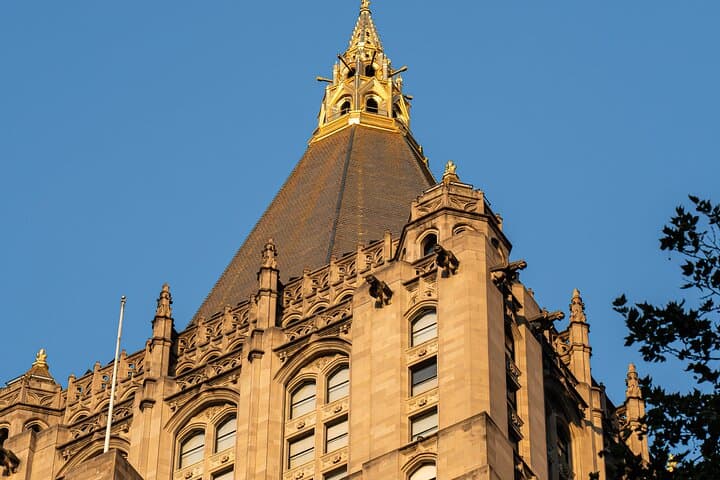 Flatiron District Gilded Age Walking Tour: Architecture, Scandals & Food in NYC photo 3