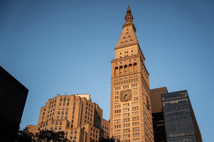 Flatiron District Gilded Age Walking Tour: Architecture, Scandals & Food in NYC photo 5