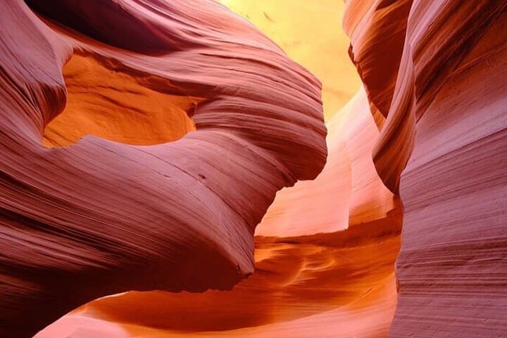 Las Vegas to Antelope Canyon & Horseshoe Bend Day Trip (Page, AZ)