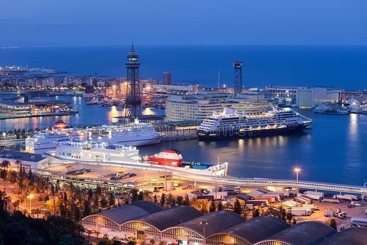 Private Transfer: Barcelona Cruise Port to Sants Station — Fast, Accessible Ride photo 1