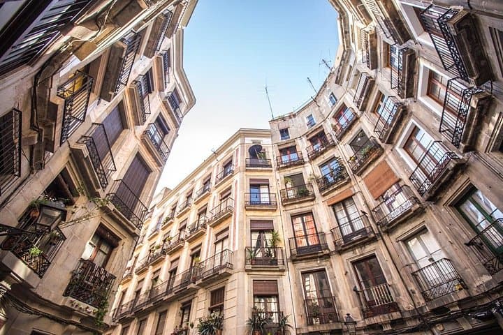 Private Transfer: Barcelona Cruise Port to Sants Station — Fast, Accessible Ride photo 2
