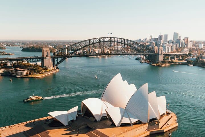 Custom Private One-Day Sydney Highlights Tour — Opera House, Bondi & The Rocks photo 6
