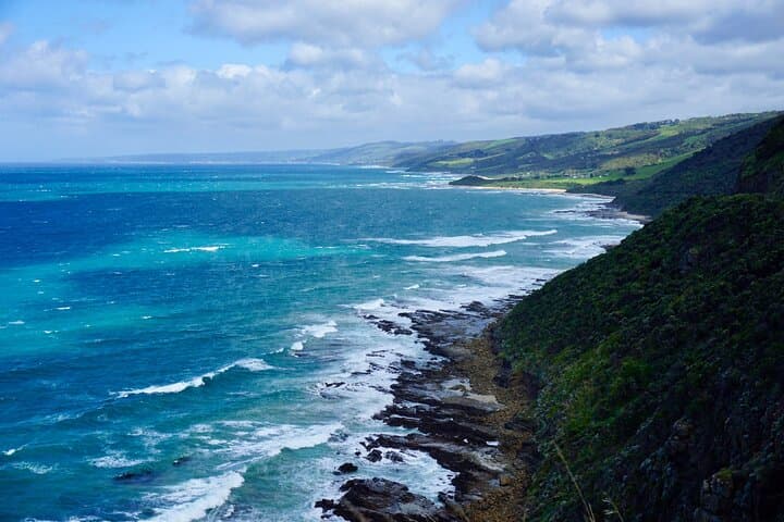 Great Ocean Road Extended Tour: Twelve Apostles, Loch Ard Gorge & London Bridge photo 4