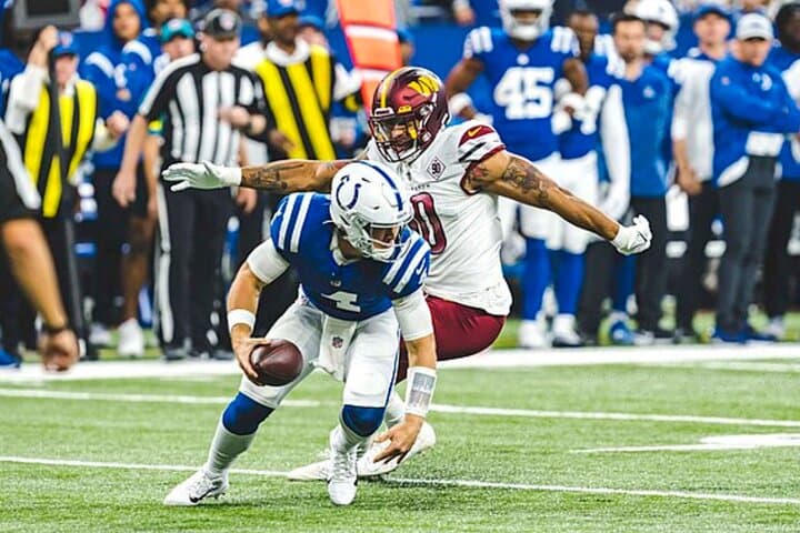 Experience Colts Football at Lucas Oil Stadium: Game-Day Guide